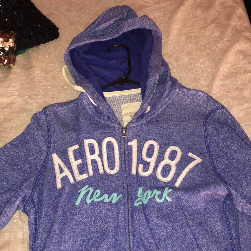 Aeropostale blue Sweater (PRICE NEGOTIABLE!!!)
